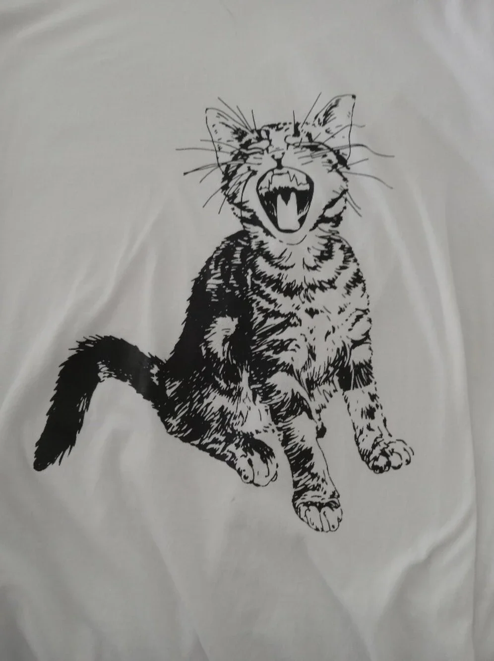 Cat Graphic Tee - Black on White - Unbranded. Ladies 2XL